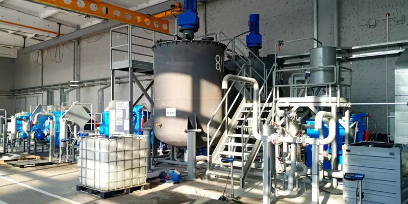 Read more about the article В Самарской области заемщик ФРП запустил производство мастик и клеев для автомобилестроения